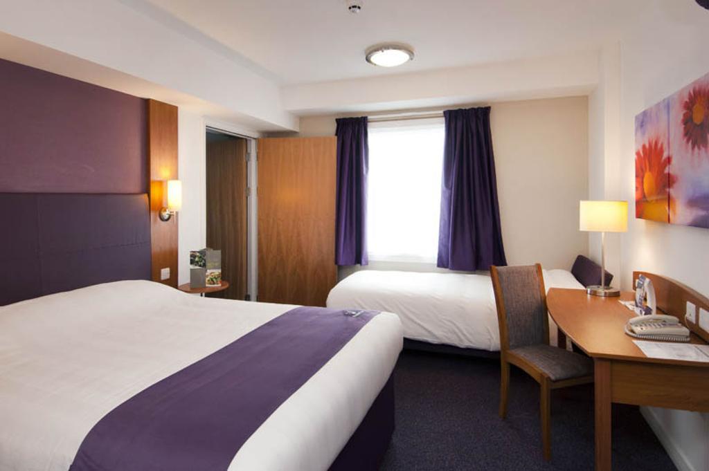 Premier Inn Тонбридж Стая снимка