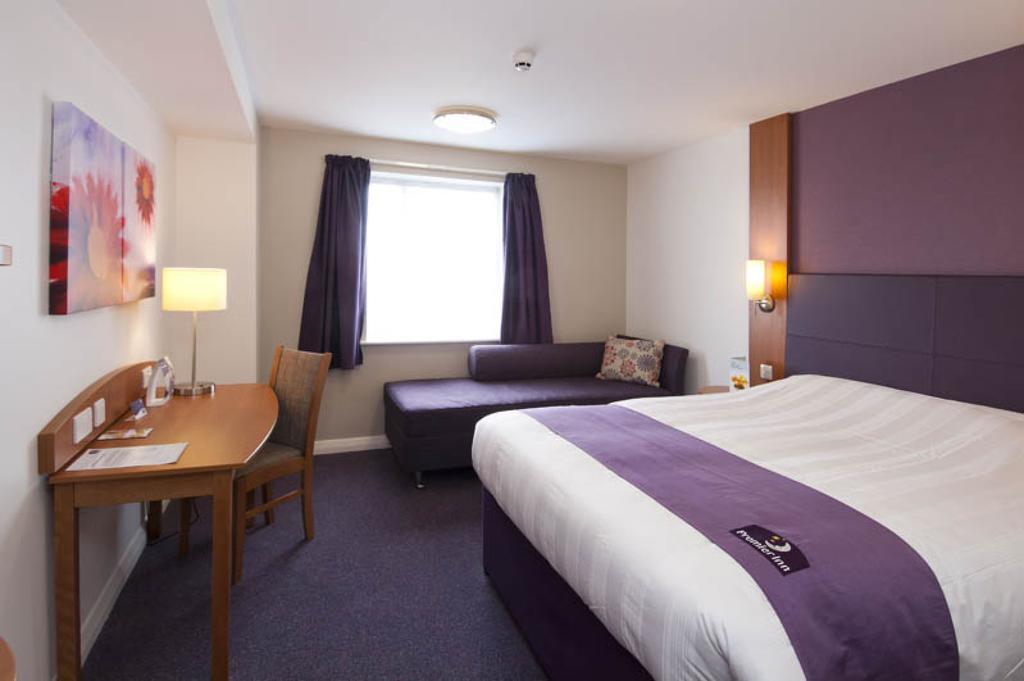 Premier Inn Тонбридж Стая снимка