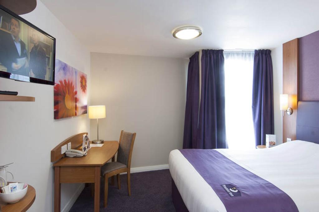 Premier Inn Тонбридж Стая снимка